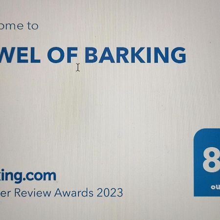 Jewel Of Barking London Villa Bagian luar foto